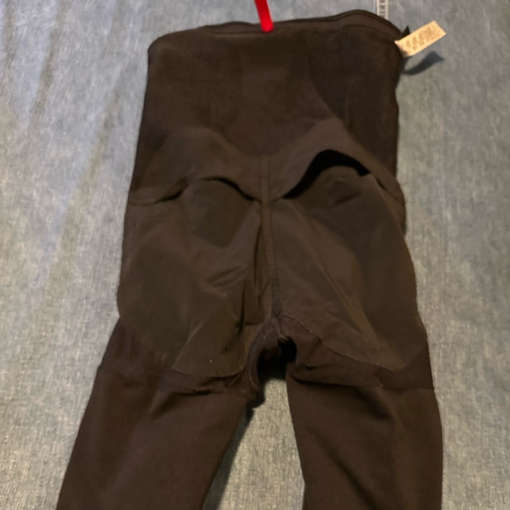 EUC Spanx Slimmer & Shine shape wear - S